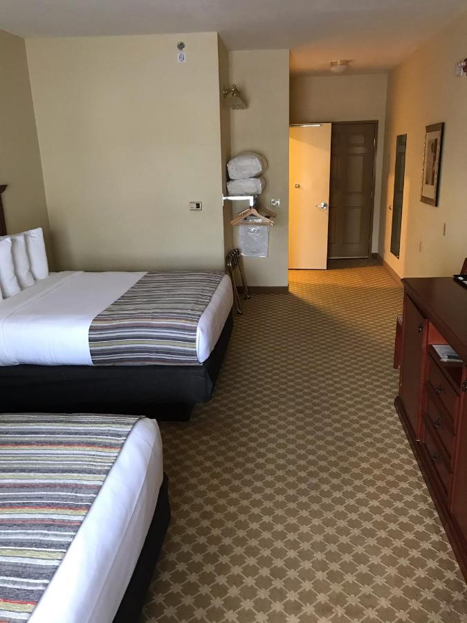 Country Inn & Suites By Radisson, Freeport, Il Екстериор снимка