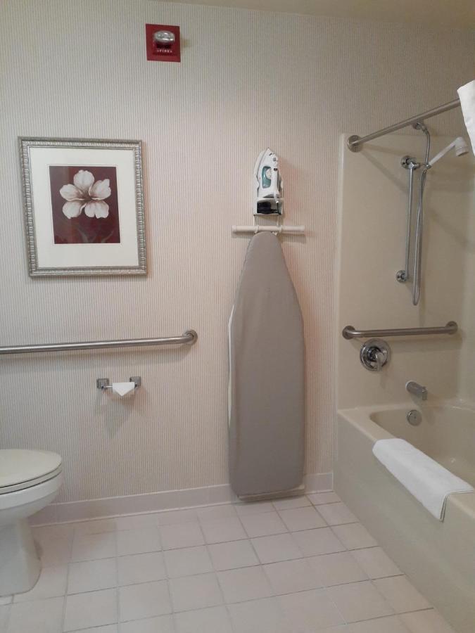 Country Inn & Suites By Radisson, Freeport, Il Екстериор снимка