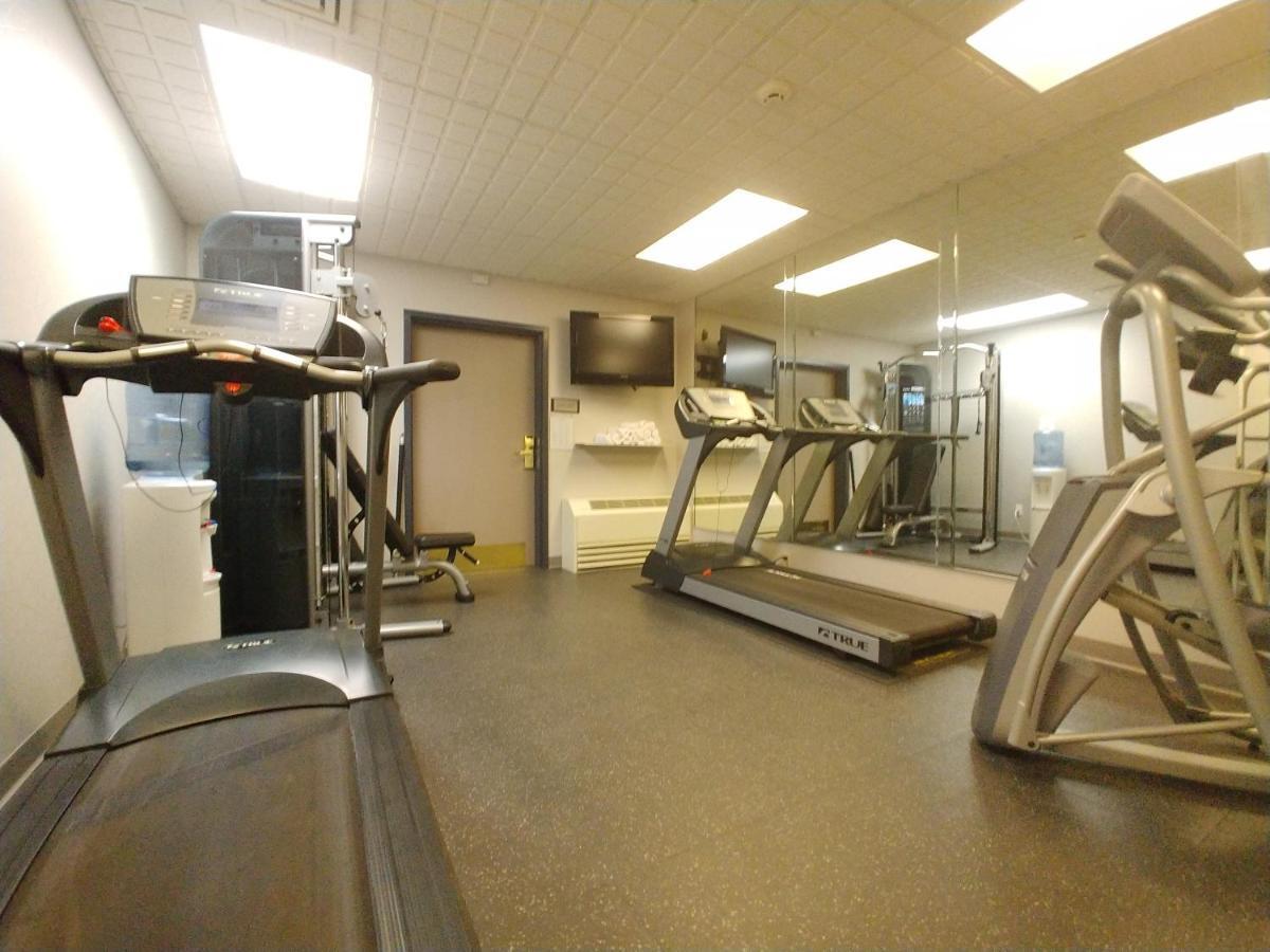 Country Inn & Suites By Radisson, Freeport, Il Екстериор снимка